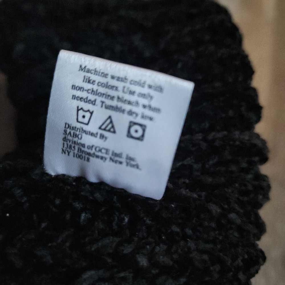 Bearpaw Beanie Women OSFM Black Chenille Faux Fur Pom Ribbed Knit Hat - Picture 5 of 5